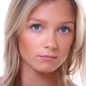 Rowena, 35 years oldBerlin, Germany